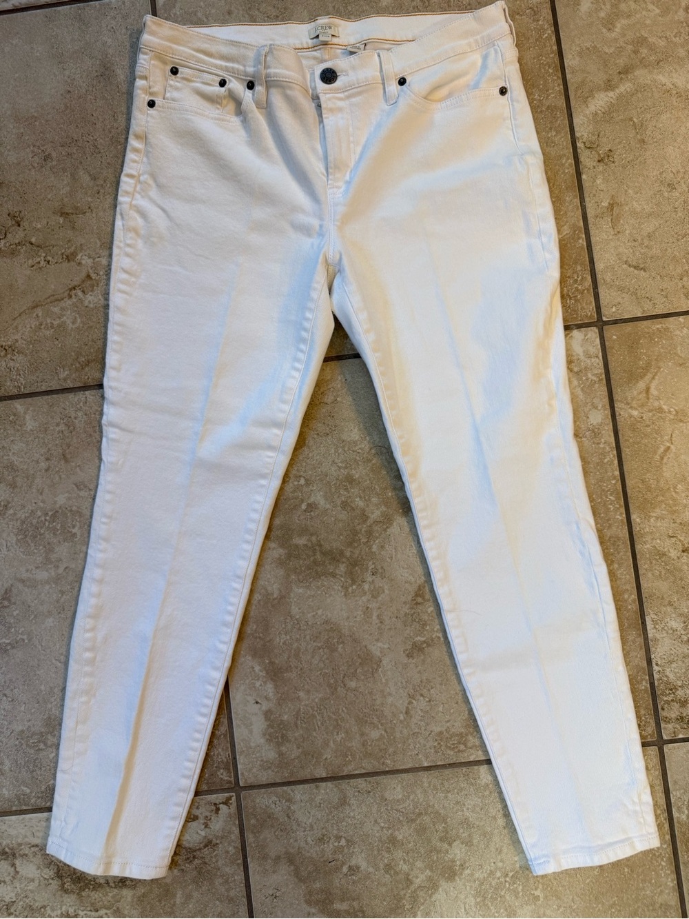 J. Crew White Classic Straight Stretch Mid-Rise Jeans 31/28 Coastal Preppy NICE! - Picture 2 of 8